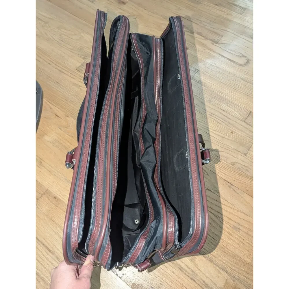 Vintage Skyway 14x22 Garment Bag Suit Carrier Black Burgundy Striped Travel Bag